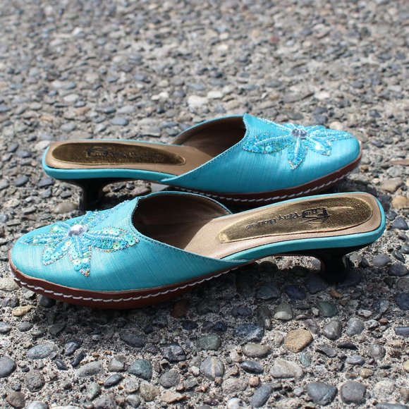 Play House Blue Flower Embellished Kitten Heels - Picture 7 of 11